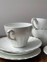 Load image into Gallery viewer, vintage scalloped tea service set
