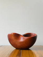 Load image into Gallery viewer, mid-century undulating bowl with handle

